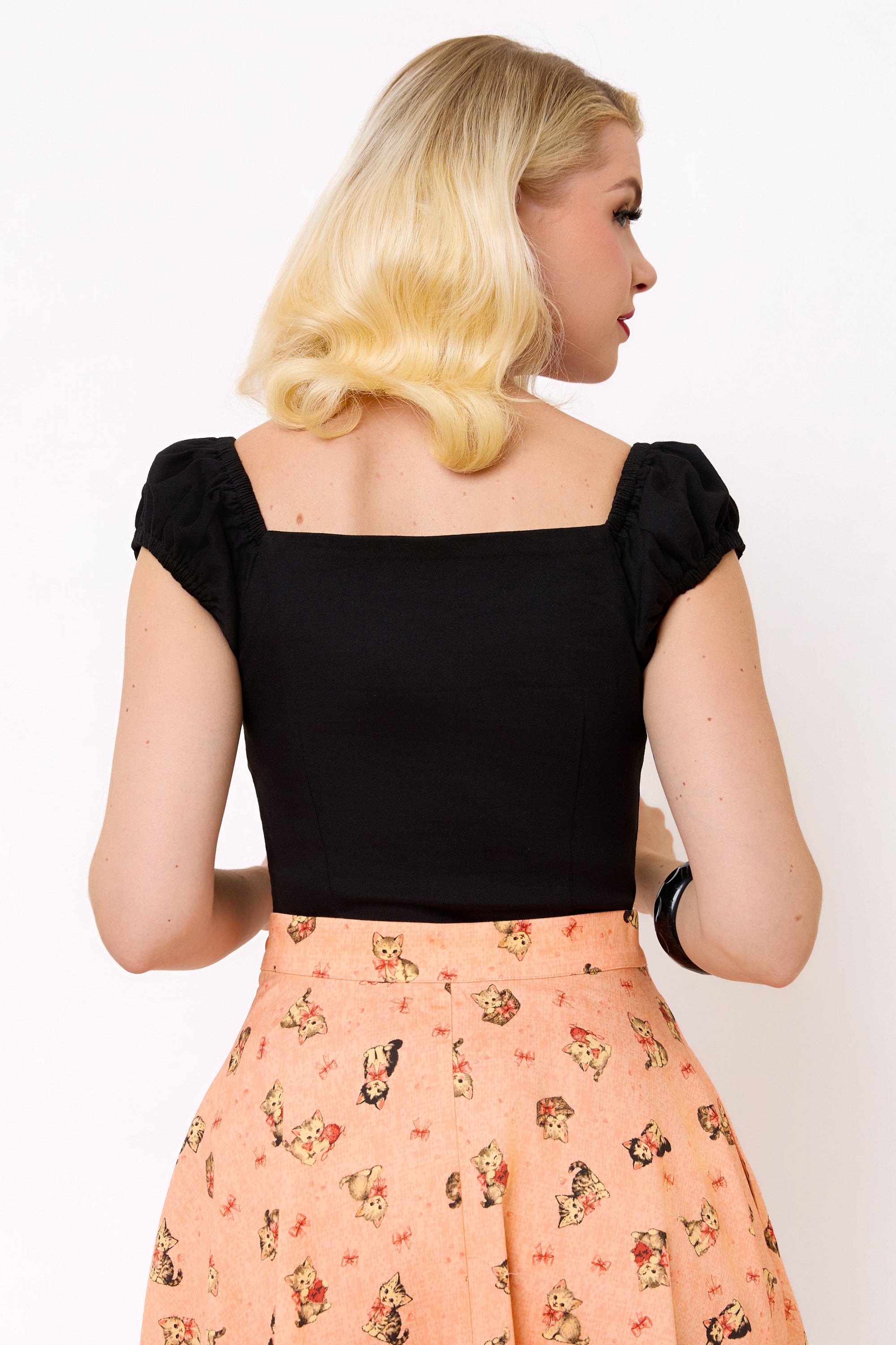Dolores Black Top