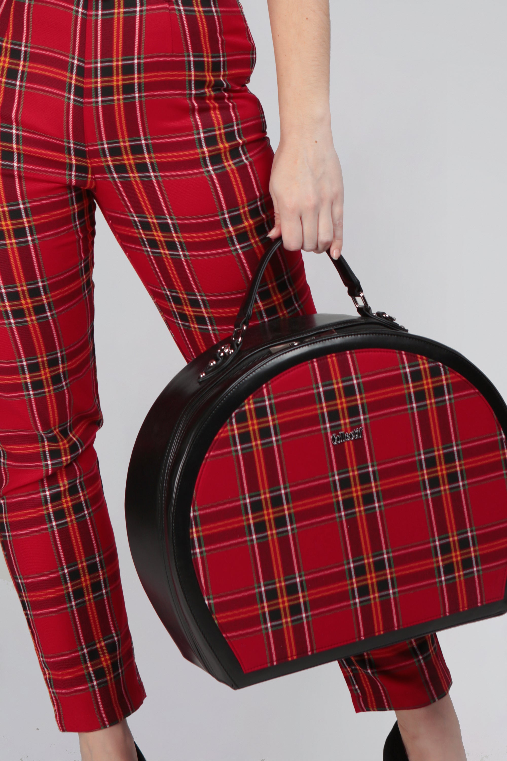 Tammy Berry Check Travel Bag