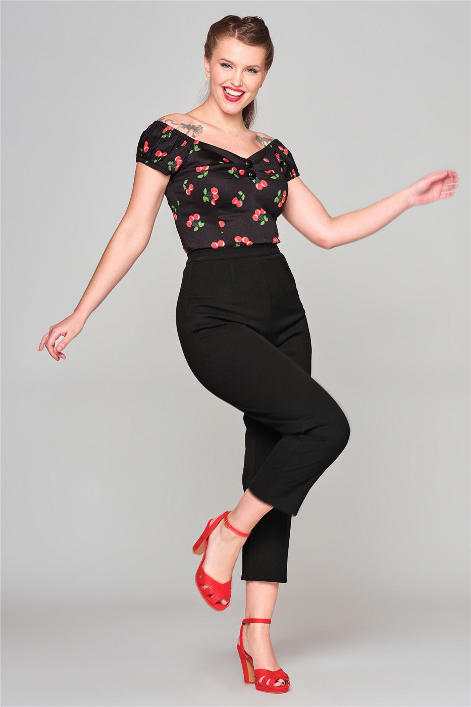 Dolores 50s Cherries Print Top