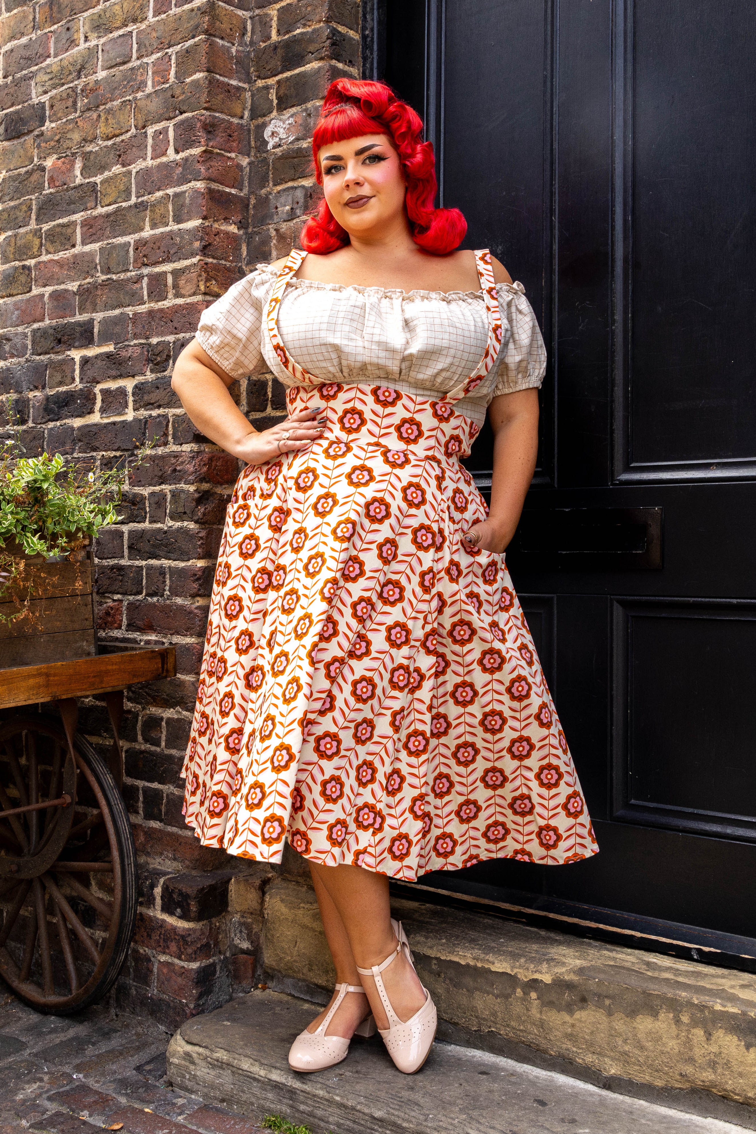 Alexa Carbany Swing Skirt