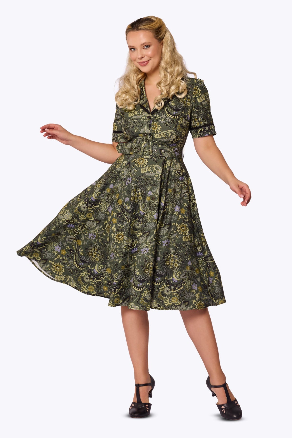 Retrova Tortoise & Chrysanthemum Swing Dress