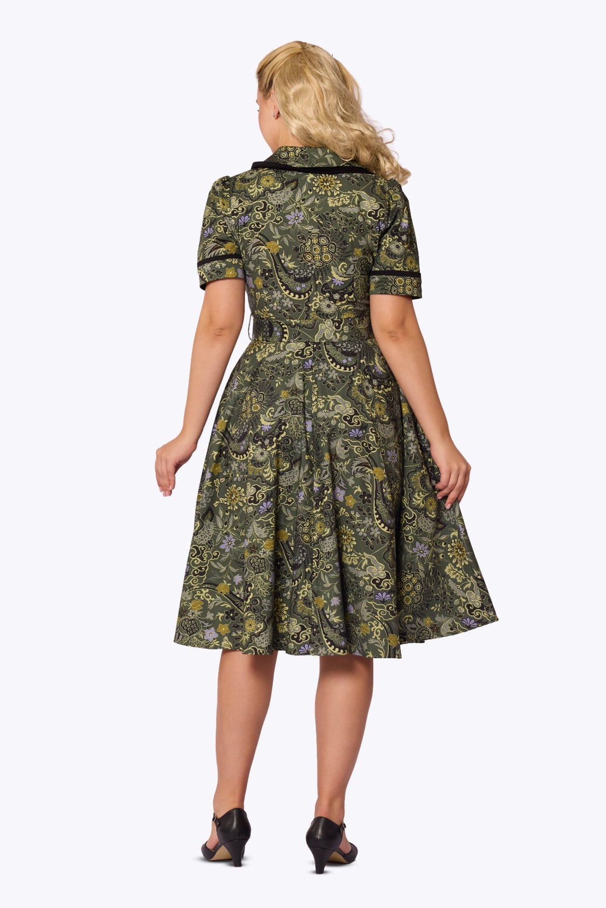 Retrova Tortoise & Chrysanthemum Swing Dress