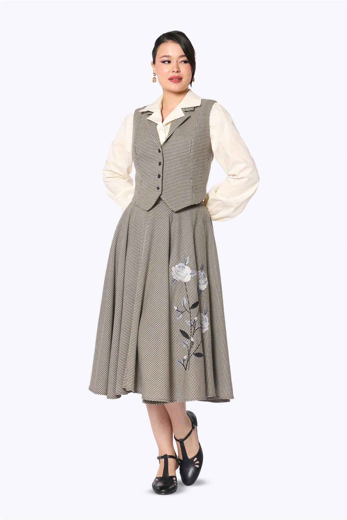 Milla Rose Beige Puppytooth Skirt