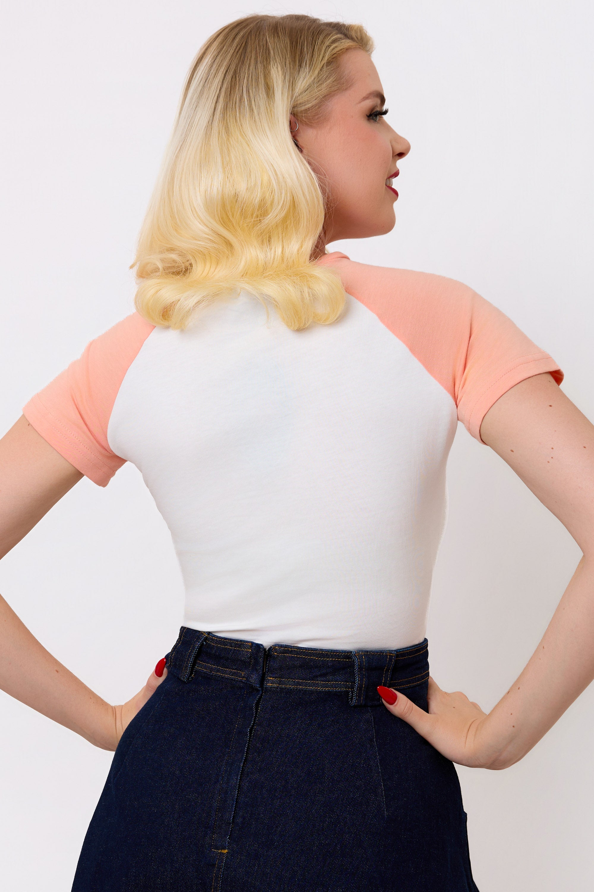 Georgina Liliane x Collectif Sweetheart With a Sting T-Shirt
