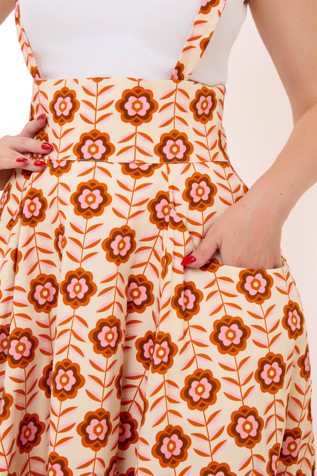 Alexa Carbany Swing Skirt