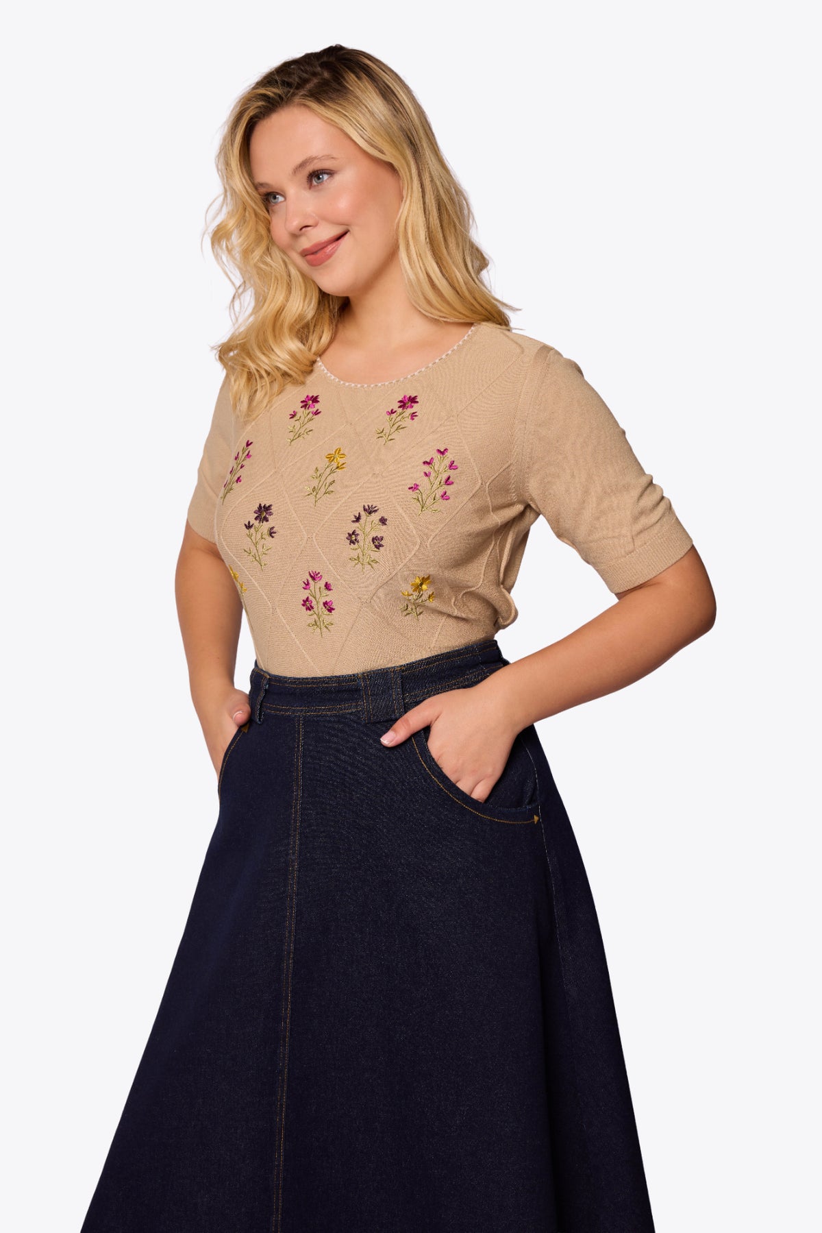 Viola Embroidered Diamond Knit Mink Top