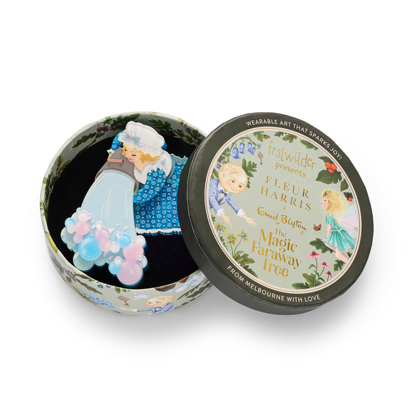 Erstwilder Dame Washalot Brooch