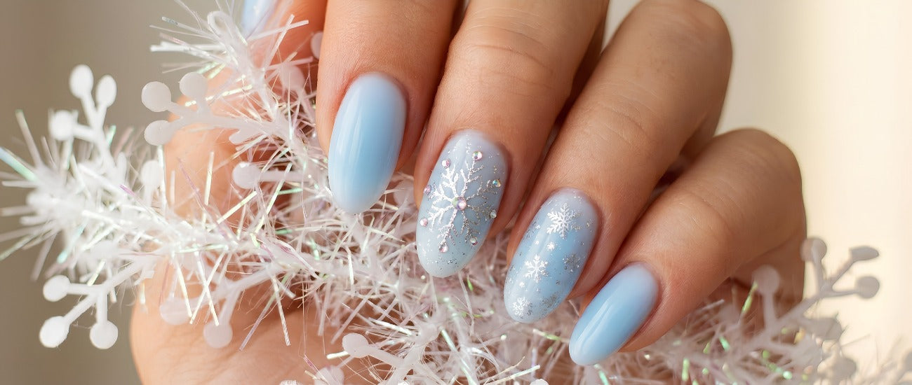 Classy Winter Nail Art