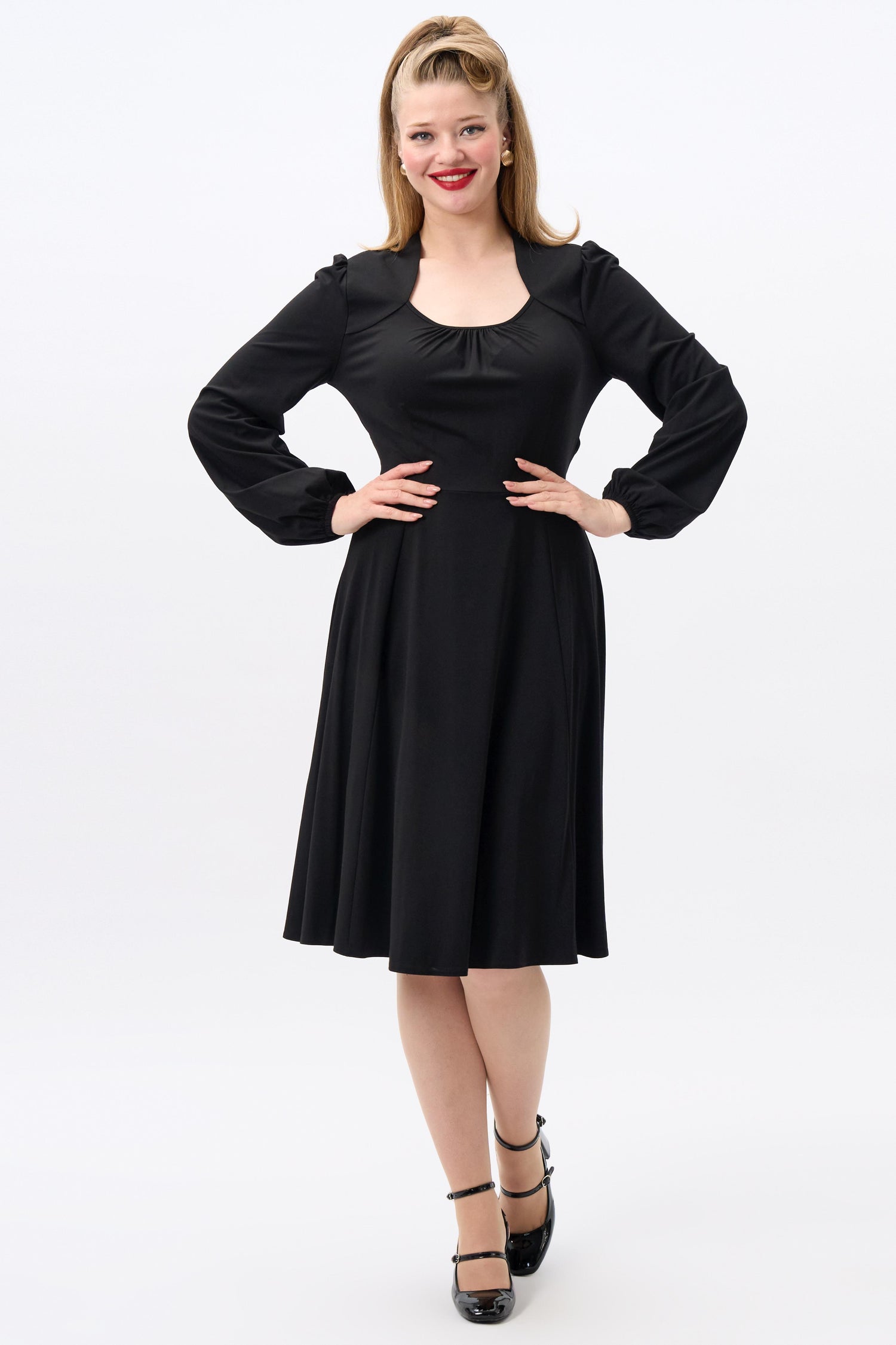 Leslie Black Balloon Sleeve Jersey Dress | Collectif Vintage Leslie Black Balloon Sleeve Jersey Dress | Collectif Vintage