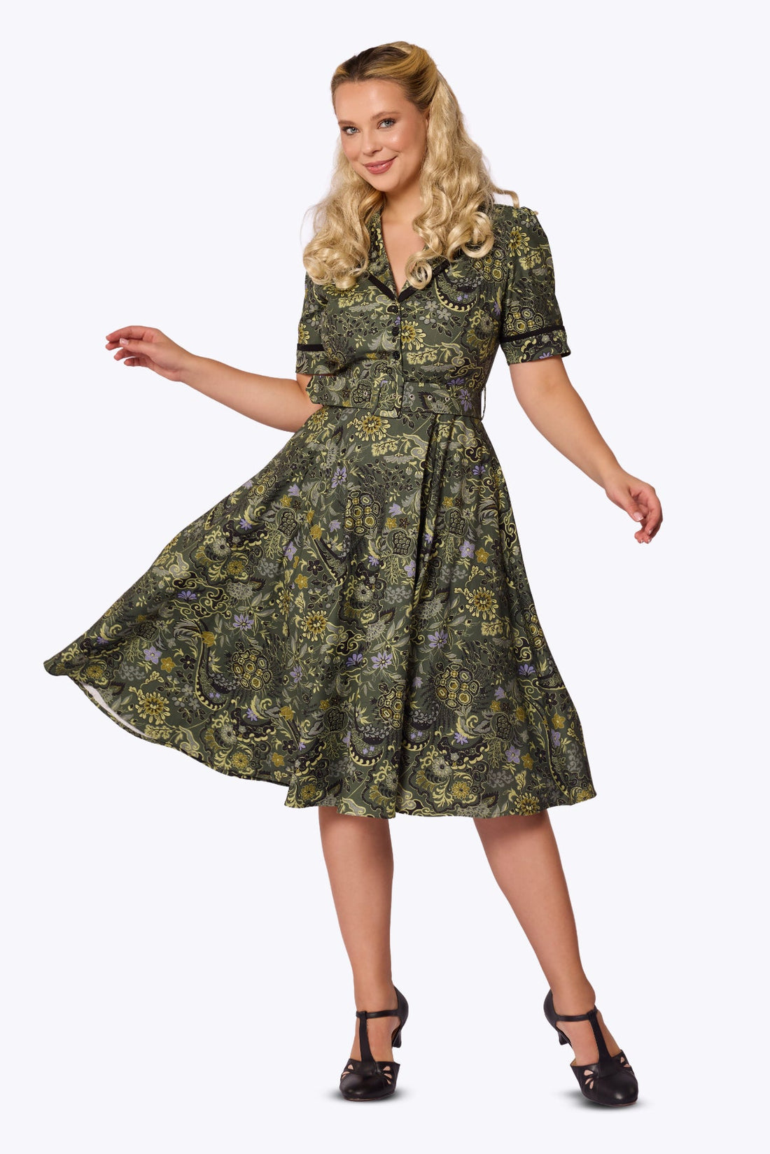 Retrova Tortoise &amp; Chrysanthemum Swing Dress
