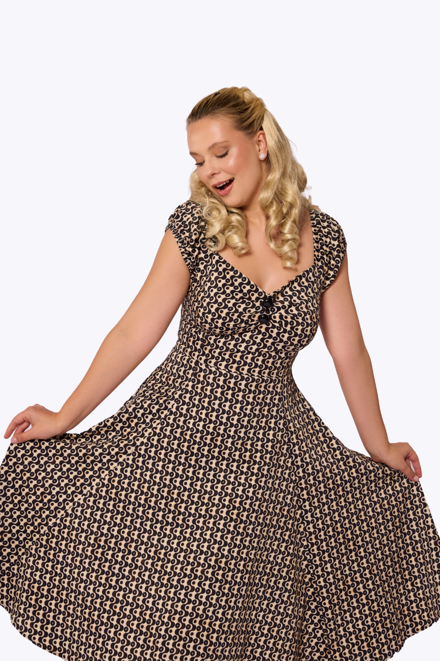 Dolores Wave Doll Dress